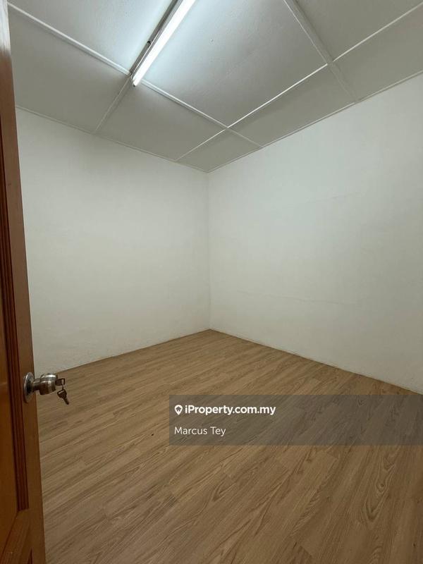 Rumah Berangkai 1 Tingkat untuk Dijual di Taman Pertama, Kulai oleh Marcus Tey - iProperty.com.my