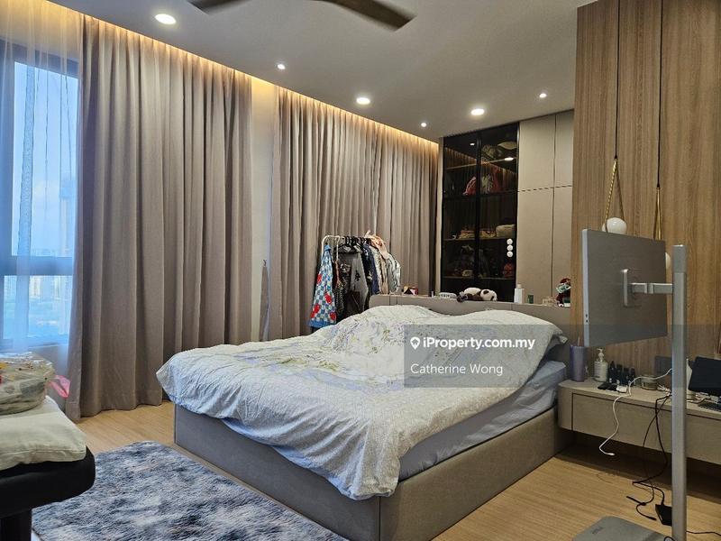 For Sale - Trinity Pentamont