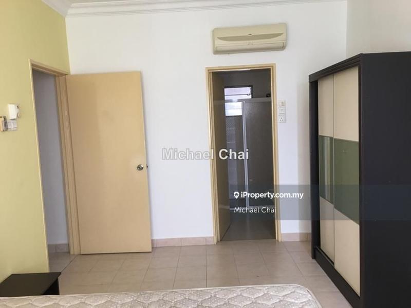 For Rent - Koi Tropika