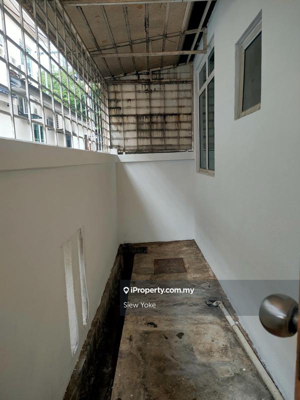 Rumah Berangkai 2 Tingkat untuk Dijual di Bukit Prima Pelangi, Batu oleh Siew Yoke - iProperty.com.my