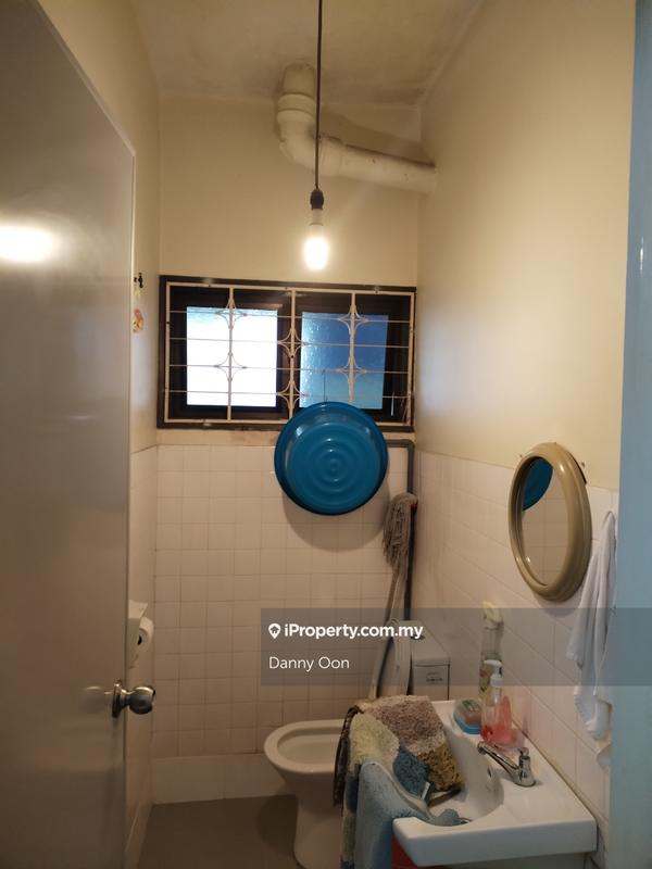 Rumah Teres 2-Tingkat untuk Dijual di Taman Mayang, Petaling Jaya oleh Danny Oon - iProperty.com.my