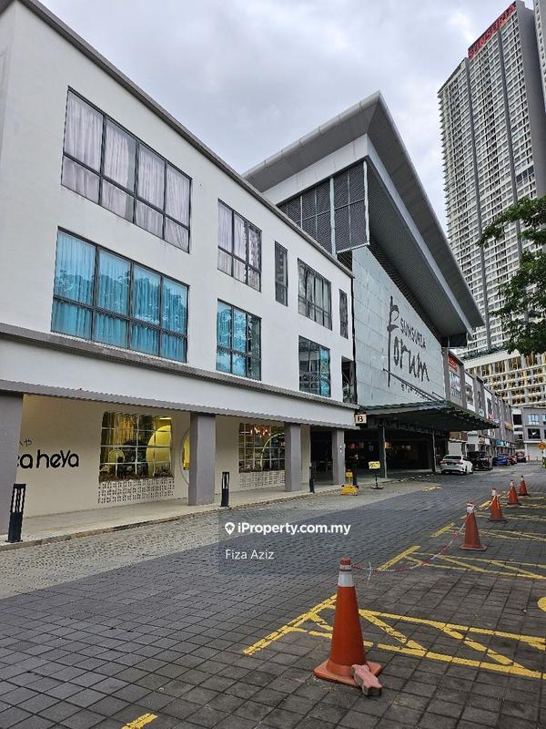 For Rent - Sunsuria Forum Retail Space