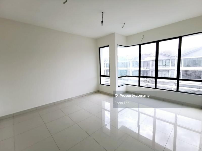 Rumah Berangkai 2.5 Tingkat untuk Dijual di Taman Putra Impiana, Puchong oleh John Lee - iProperty.com.my