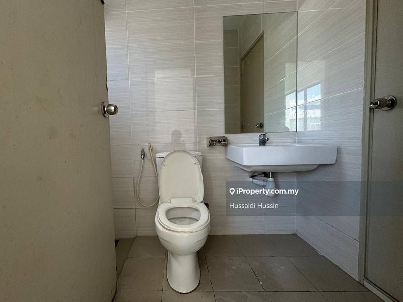 3-storey Terraced House for Sale in Semenyih, Selangor by Hussaidi Hussin - iProperty.com.my