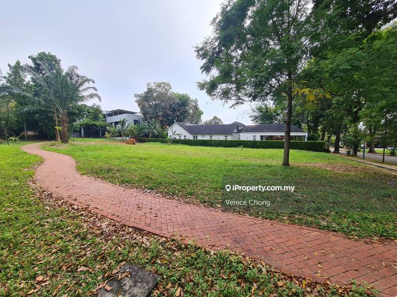 Bungalow House untuk Dijual di Bukit Gita Bayu, Seri Kembangan oleh Venice Chong - iProperty.com.my