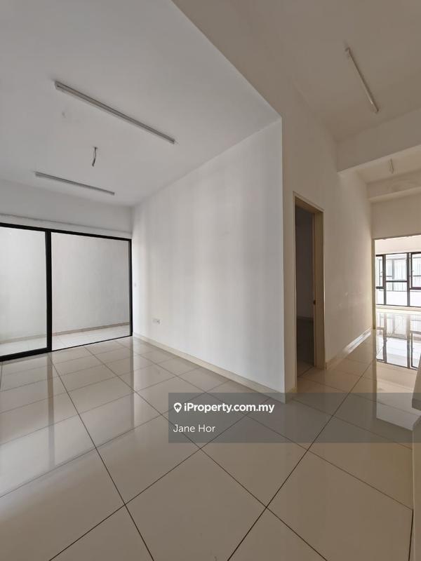 Townhouse for Sale in 16 Sierra, Puchong by Jane Hor - iProperty.com.my