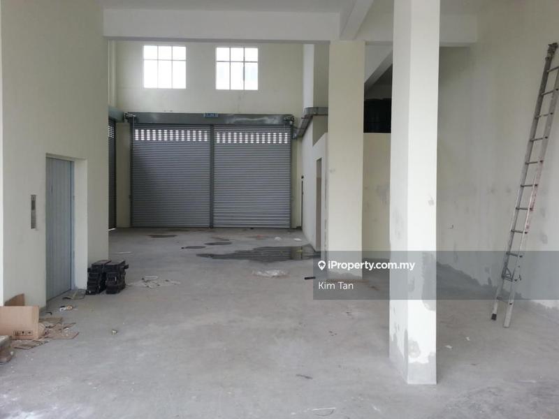 Kilang Berkembar untuk Dijual di Seksyen 26, Shah Alam oleh Kim Tan - iProperty.com.my
