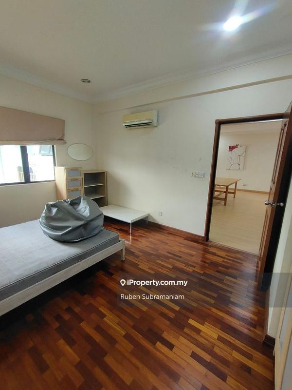 Kondominium untuk Dijual di Cyber Heights Villa oleh Ruben Subramaniam - iProperty.com.my