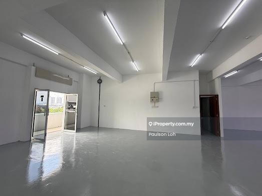 Warehouse for Rent in Seksyen 51, Petaling Jaya by Paulson Loh - Interior - iProperty.com.my