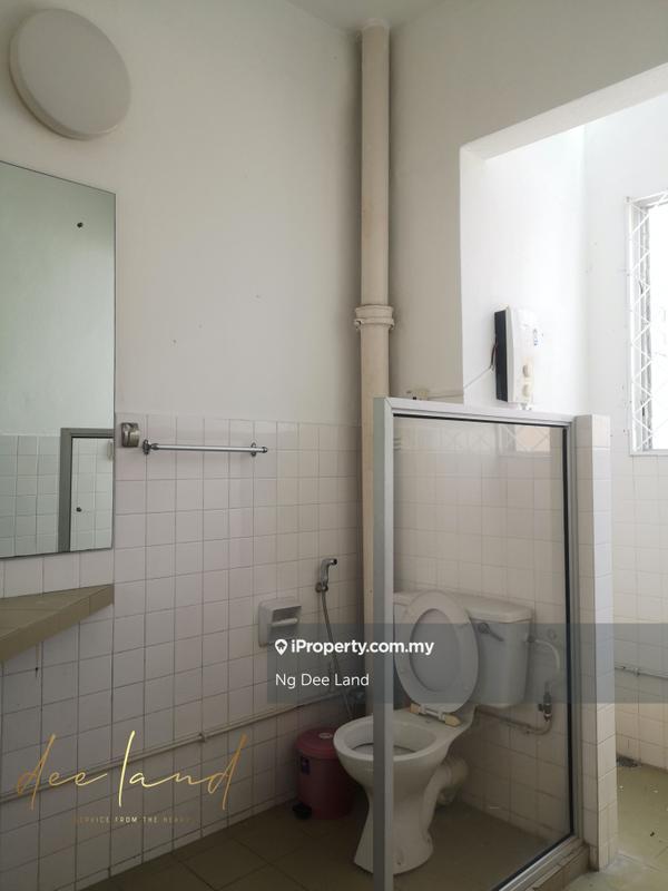 Semi-Detached House for Sale in Double Storey Semi-Detached, Island Park, George Town by Deeland - iProperty.com.my