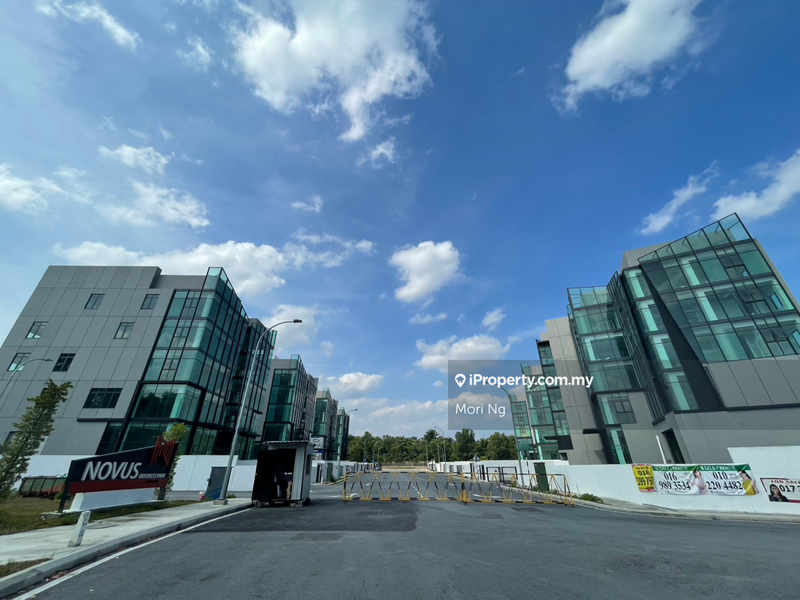 Kilang Berkembar untuk Dijual di Glenmarie, Selangor oleh Mori Ng - iProperty.com.my