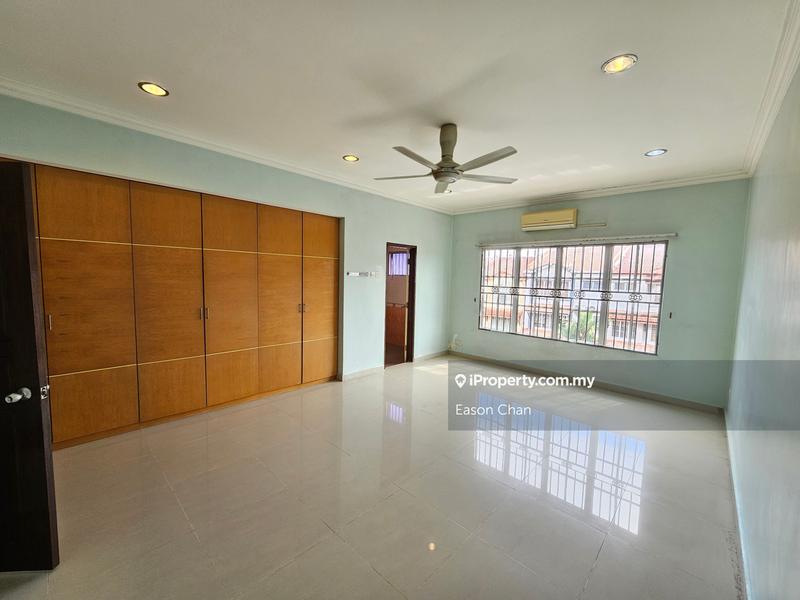 3-storey Terraced House for Sale in Taman Minang Ria, Cheras by Eason Chan - iProperty.com.my