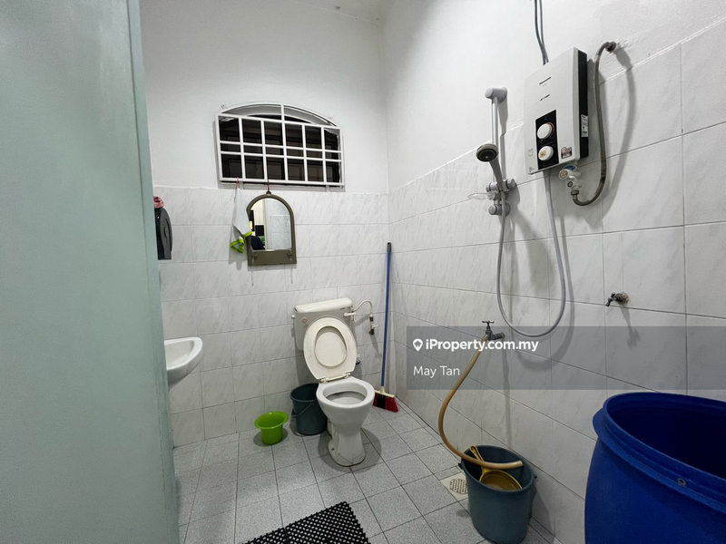 Rumah Berkembar untuk Dijual di Taman Sri Kluang, Kluang oleh May Tan - iProperty.com.my