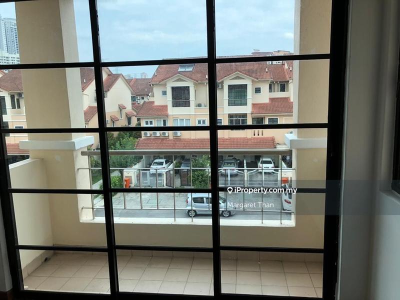 Rumah Bandar untuk Dijual di Sunway Damansara, Kota Damansara oleh Margaret Than - iProperty.com.my