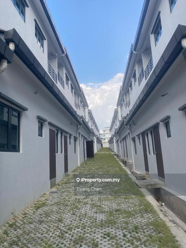 Rumah Teres 3-Tingkat untuk Dijual di Batu 9, Cheras oleh Ziyang Chen - iProperty.com.my