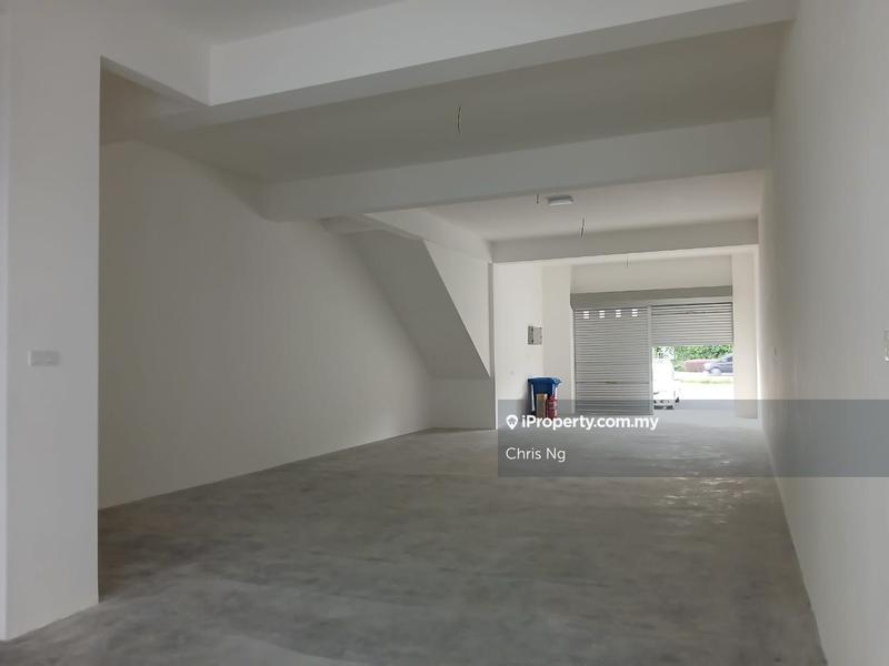 Kedai untuk Disewa di Alam Suria, Puncak Alam oleh Chris Ng - iProperty.com.my