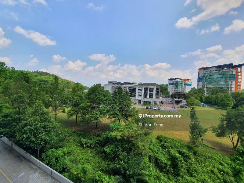 Residensi Servis untuk Dijual di HYVE oleh Sharon Fong - iProperty.com.my