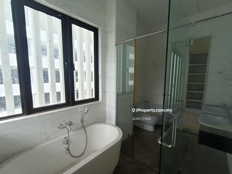 Rumah Berkembar untuk Dijual di Bandar Puteri Puchong, Puchong oleh Jolin Choi - iProperty.com.my