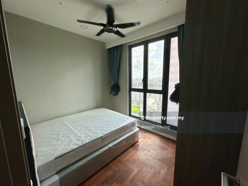Kediaman Servis untuk Disewa di Bloomsvale Menara Vista Petaling oleh Joseph Chong - iProperty.com.my