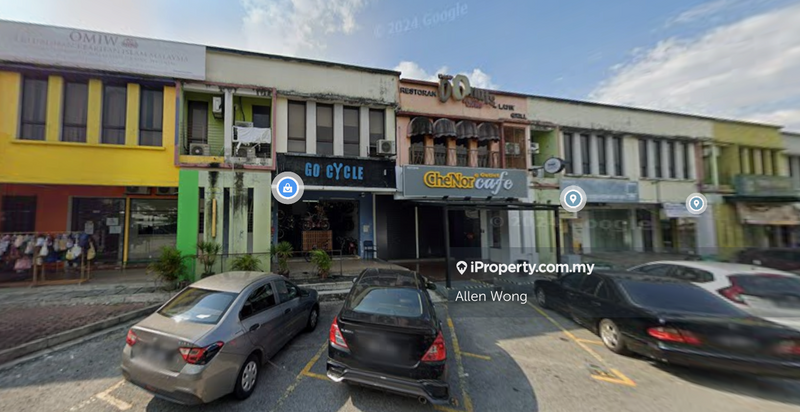 For Sale - Bandar Baru Bangi Seksyen 3 Intermediate Unit 2 Storey Shop Lot 22x75
