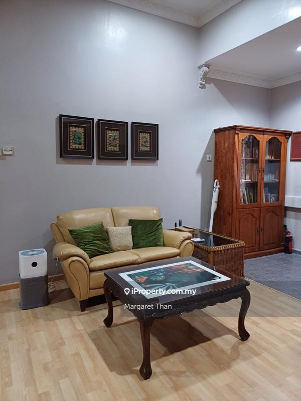 Rumah Berkembar untuk Dijual di Kelana Jaya, Petaling Jaya oleh Margaret Than - iProperty.com.my