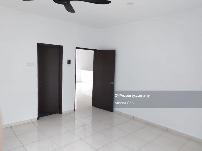 Bungalow House for Sale in Pekan Labu, Labu by Athena Cho - iProperty.com.my