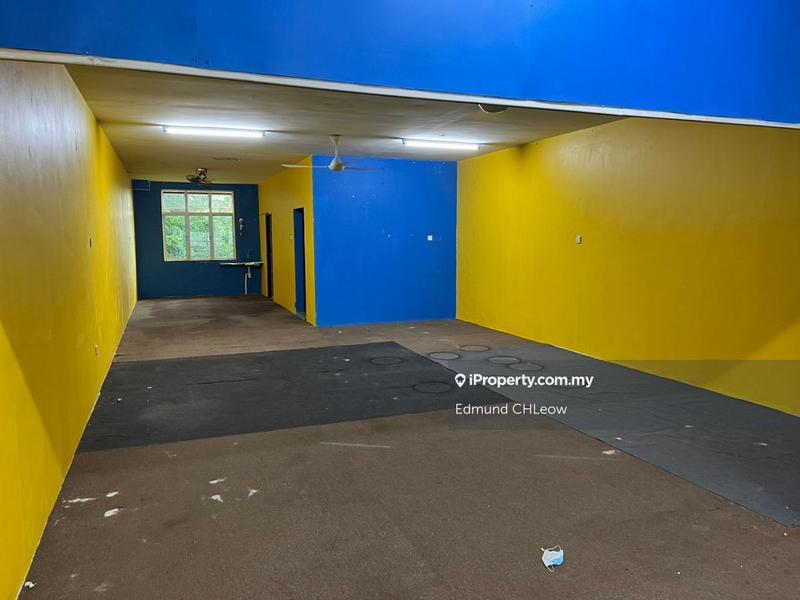 Kedai untuk Disewa di Bandar Utama Batang Kali, Batang Kali oleh Edmund CHLeow - iProperty.com.my
