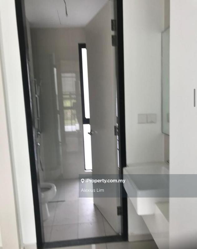 Kediaman Servis untuk Dijual di Emerald Residence oleh Alexius Lim - iProperty.com.my
