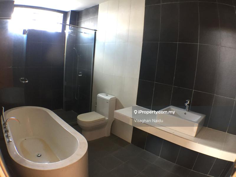 Bungalow House for Sale in Kota Emerald, Rawang by Visaghan Naidu - iProperty.com.my