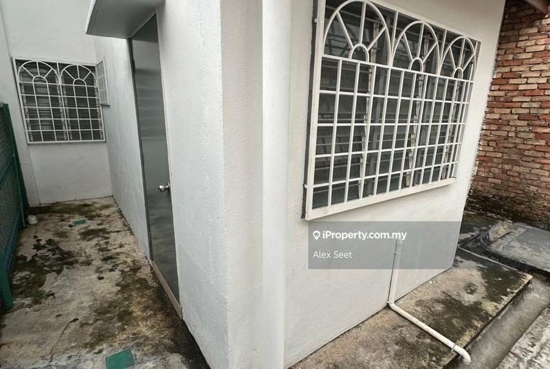 Rumah Teres untuk Dijual di nl4r9, Batu Caves oleh Alex Seet - iProperty.com.my