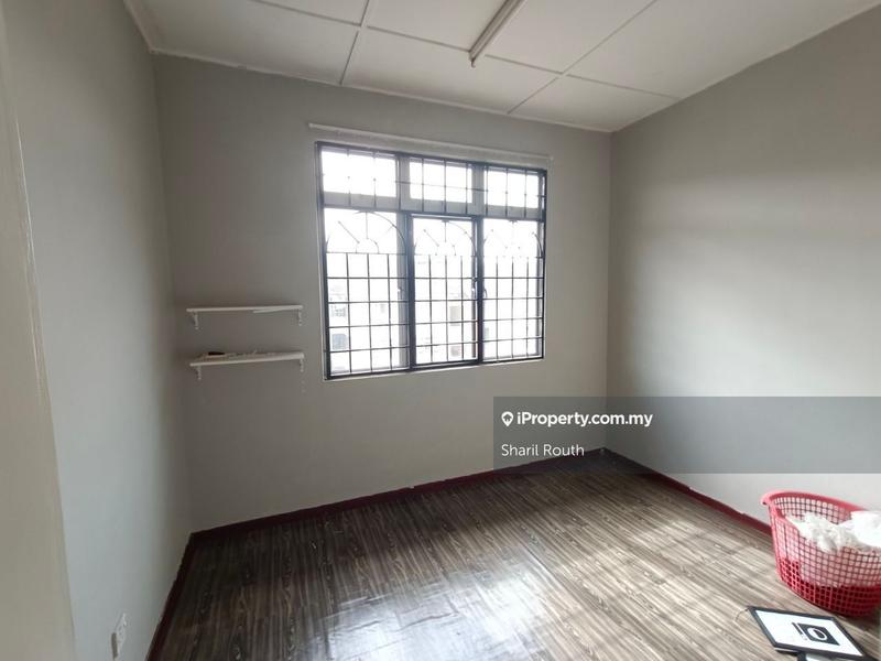 Apartment for Sale in Pangsapuri Sri Baiduri by Sharil Routh - iProperty.com.my