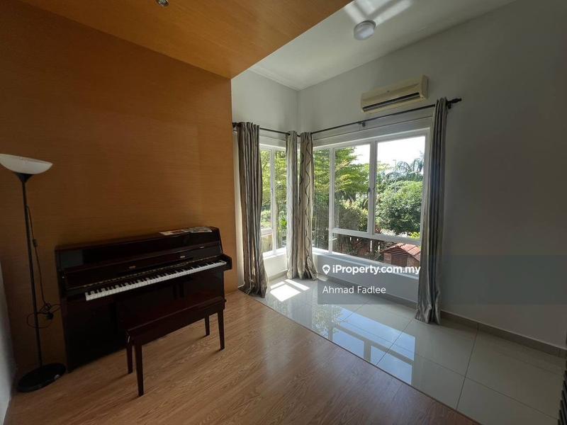 Bungalow House untuk Dijual di Kayangan Heights, Shah Alam oleh Ahmad Fadlee - iProperty.com.my