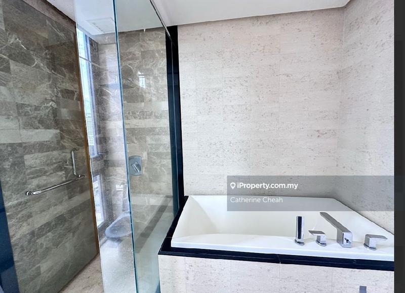 For Sale - 6 CapSquare