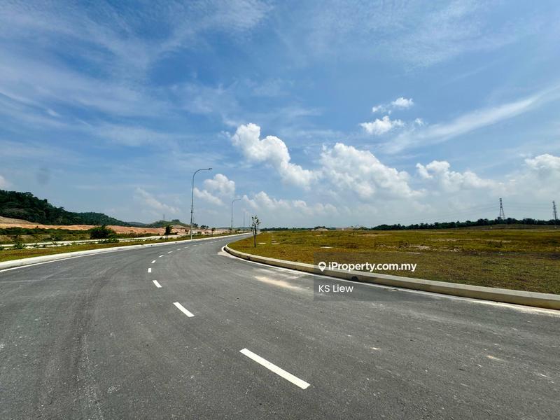 Tanah Perindustrian untuk Dijual di Nilai Industrial Park, Nilai oleh SooMooy Cheong - Exterior - iProperty.com.my