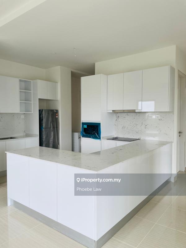 Residensi Servis untuk Dijual di Hampton Height Damansara oleh Phoebe Law - iProperty.com.my