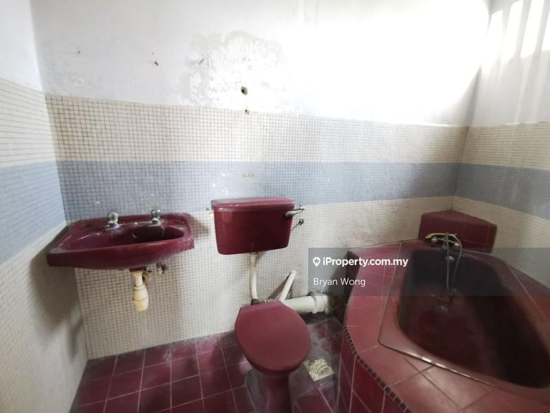 Rumah Teres 2-Tingkat untuk Dijual di Damansara Jaya, Petaling Jaya oleh Bryan Wong - iProperty.com.my