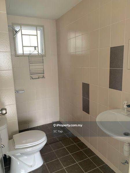 Pangsapuri untuk Dijual di De Bayu oleh SC Yap - iProperty.com.my