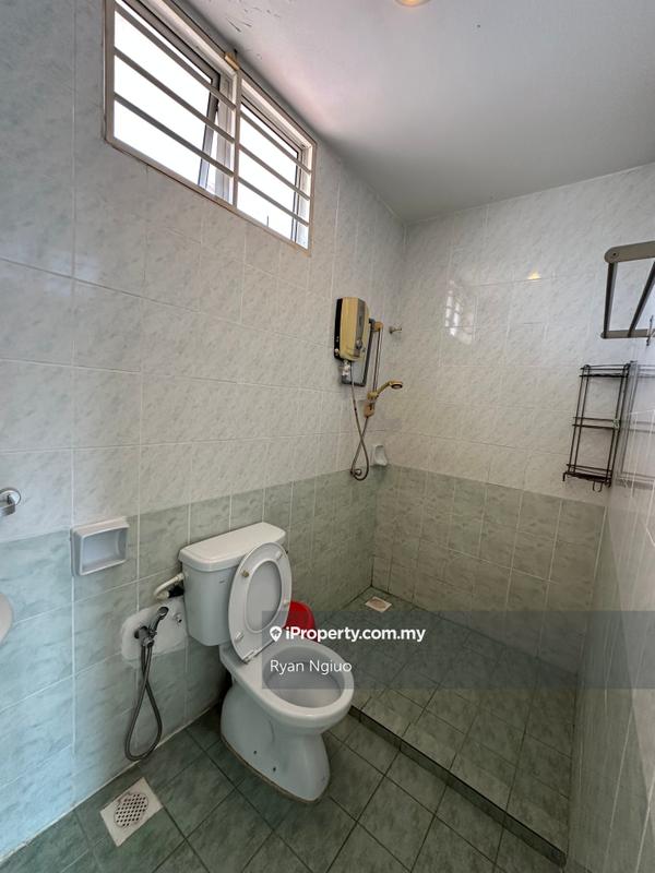 2.5-storey Terraced House for Sale in Taman Bukit Serdang, Seri Kembangan by Ryan Ngiuo - iProperty.com.my