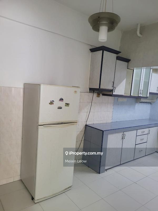 Apartment for Sale in Suria Kipark Damansara by Meixin Leow - iProperty.com.my