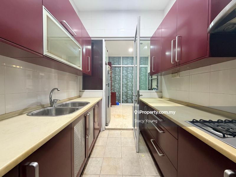 2.5-storey Terraced House for Sale in Duta Tropika, Batu by Stacy Young - iProperty.com.my