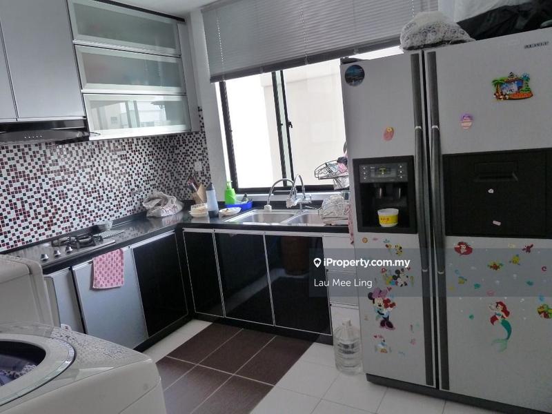 Condominium for Sale in Papillon Desahill Condominium by Lau Mee Ling - iProperty.com.my