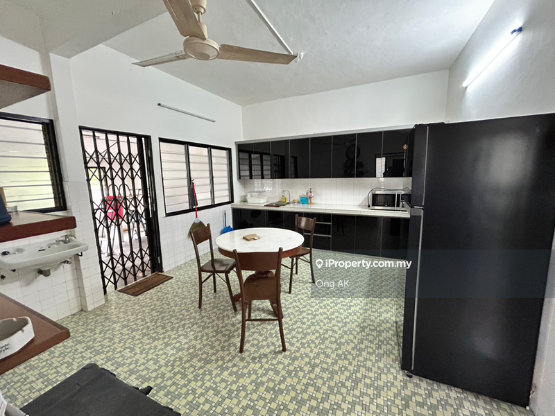 Semi-Detached House for Sale in Taman Lake View, Taiping by Ong AK - iProperty.com.my