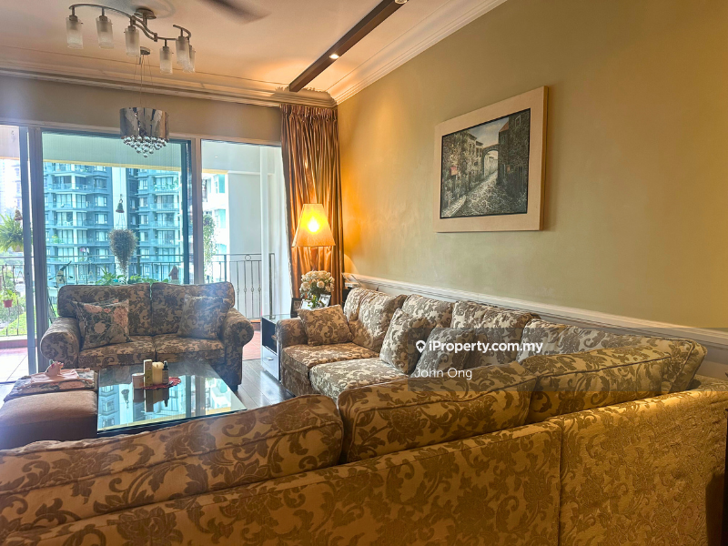 For Sale - La Grande Kiara