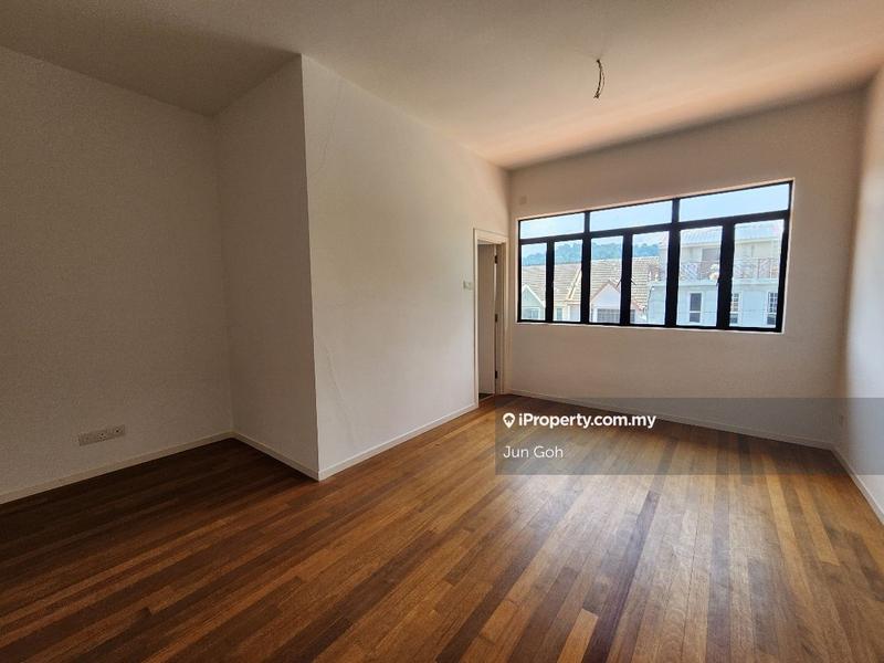 Rumah Berkembar untuk Dijual di Taman bukit permai, Cheras oleh Jun Goh - iProperty.com.my