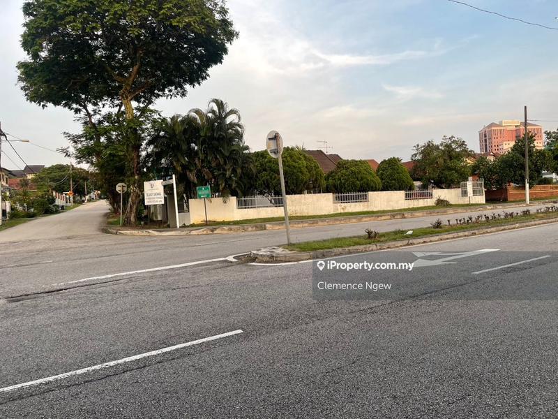 Commercial Bungalow for Sale in Section 1 Petaling Jaya, Petaling Jaya by Clemence Ngew - iProperty.com.my