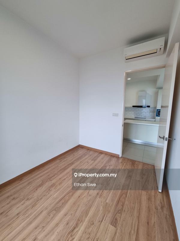 Kediaman Servis untuk Dijual di East Parc @ Manjalara oleh Ethan Swe - Kitchen - iProperty.com.my