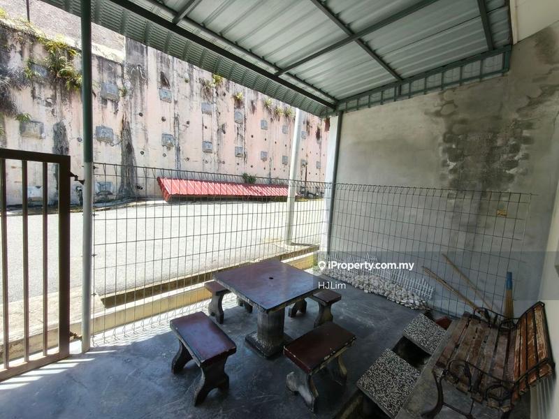 1-storey Terraced House for Sale in Lukut, Port Dickson by HJLim - iProperty.com.my
