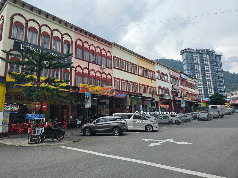For Sale - 3 STOREY LIMITED UNIT ROi 6%  GENTING PERMAI AVENUE,GENTING HIGHLAND