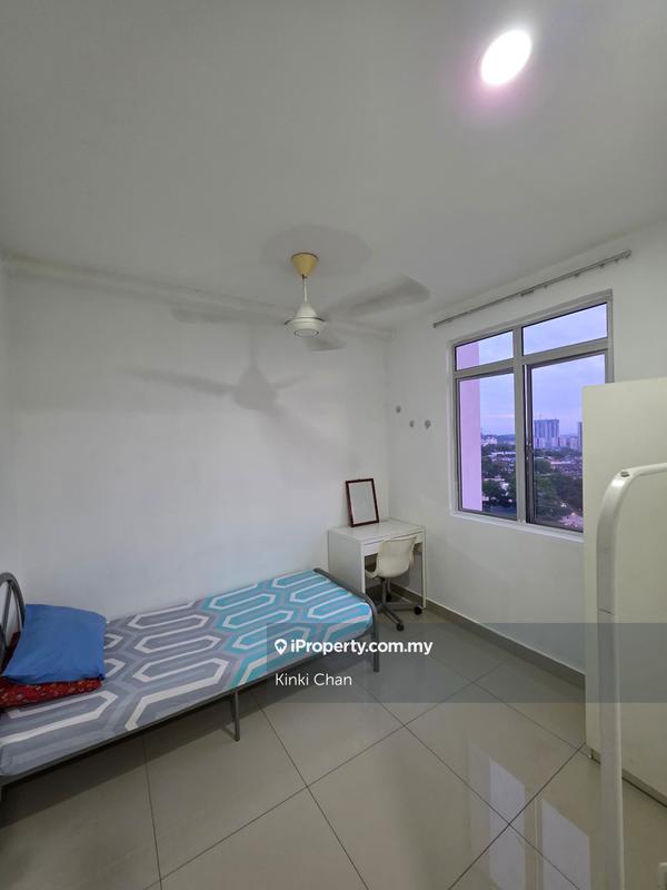 For Sale - Suasana Lumayan