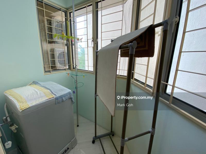 For Sale - Miami Green